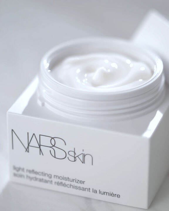 Nars Light Reflecting Moisturizer