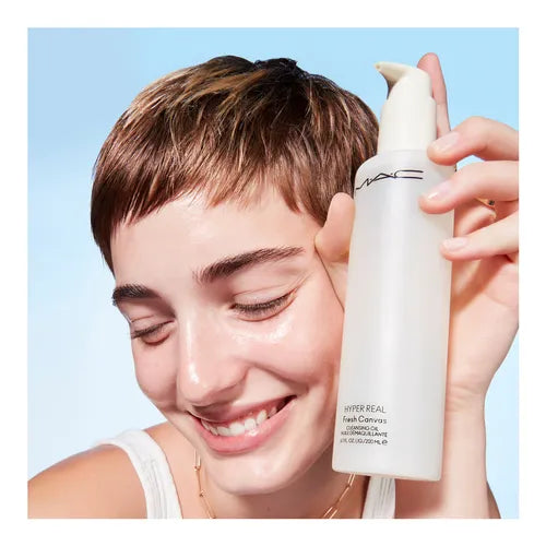 MAC Cosmetics Hyper Real Fresh Canvas Cleansing Oil